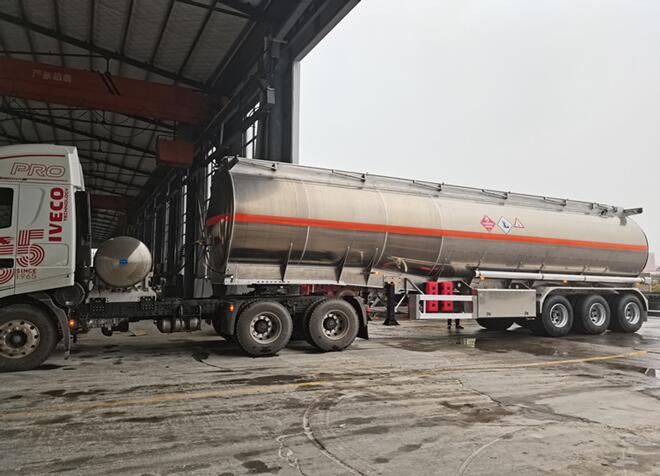 45CBM Gasoline Tankers Trailer